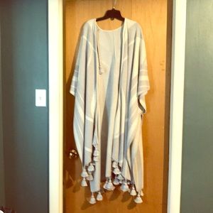 Cashmere wrap with Leather trim